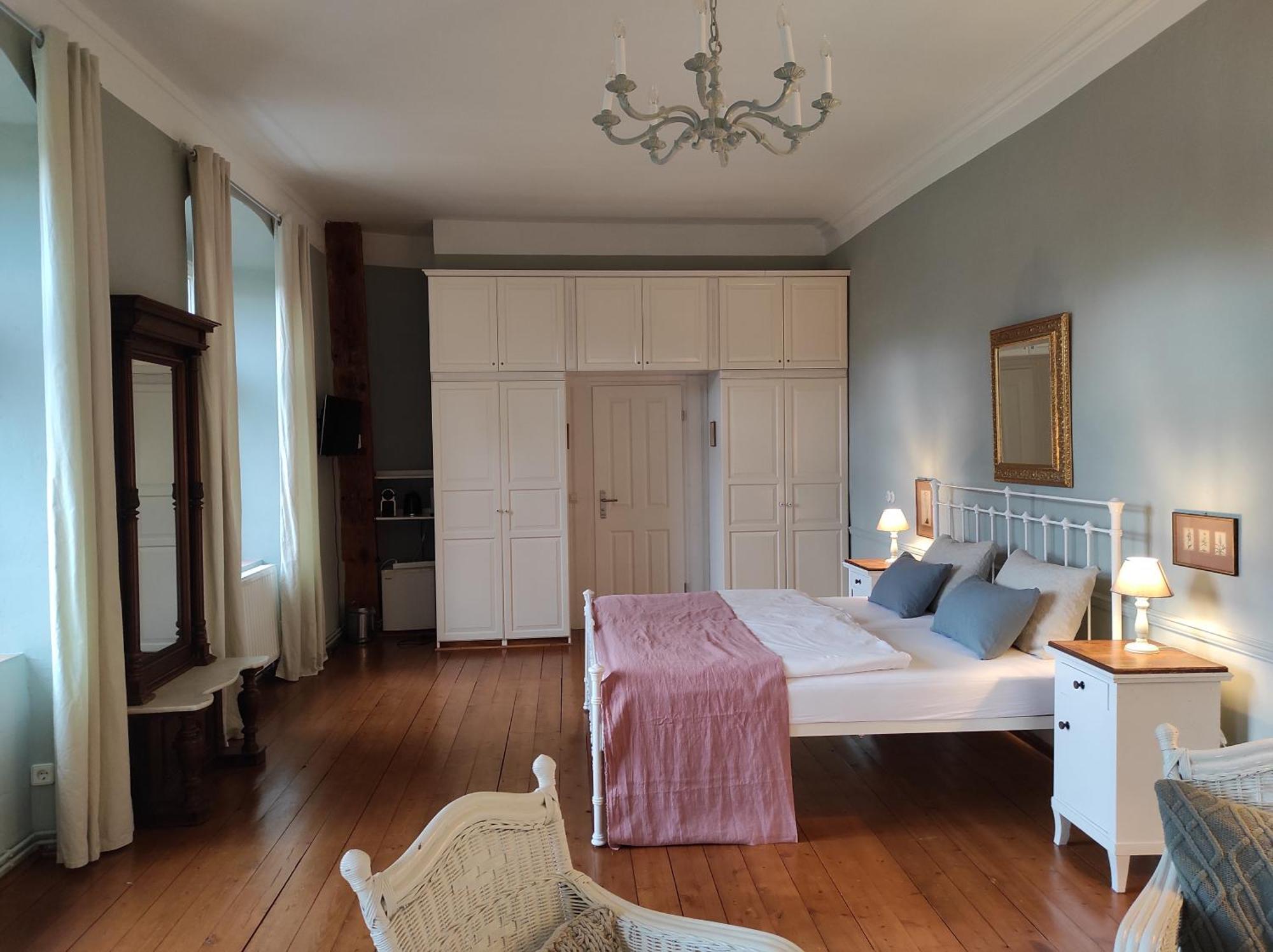 Gartenzimmer Im Schloss Neuhausen Neuhausen  Екстериор снимка